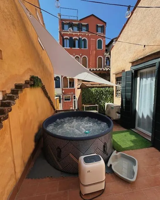 Suite Terrazza Con Idromassaggio Venice 0*,